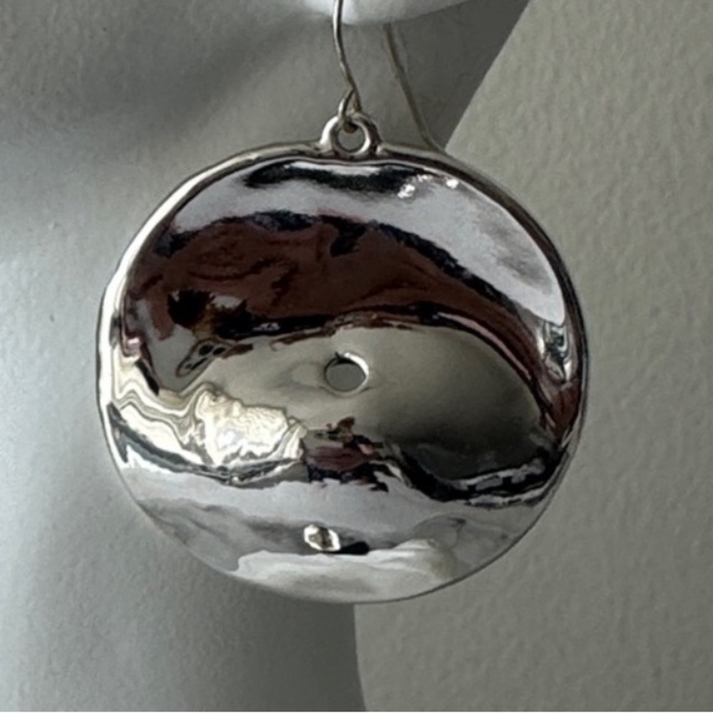 E&L Israel Sterling Silver Disc Round Wavy Earrings